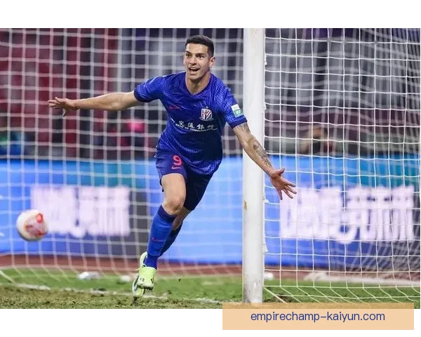 上海申花安德烈路易斯状态回暖，近期表现逐渐提升引人关注