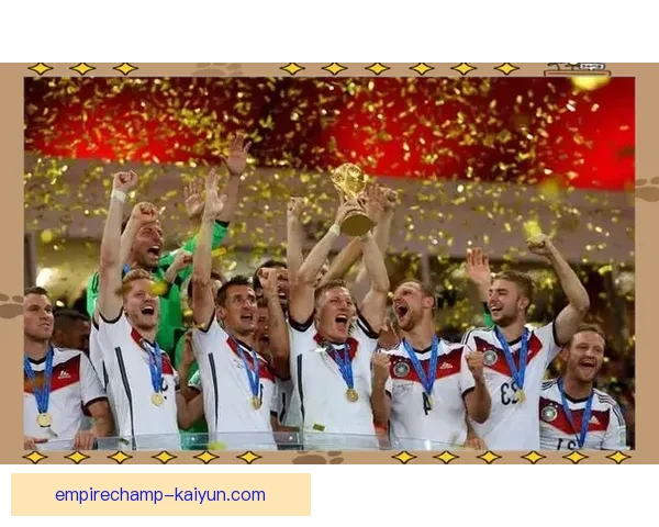 世界杯巨星回顾：历史表现与参与球队荣耀分析