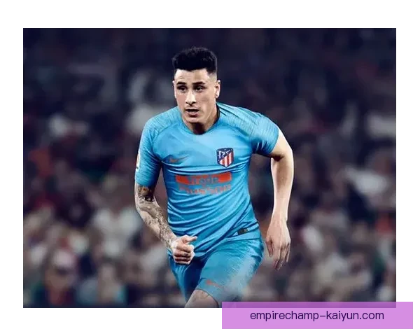 亚历山大·扎卡在新赛季展现出持续提升的竞技状态