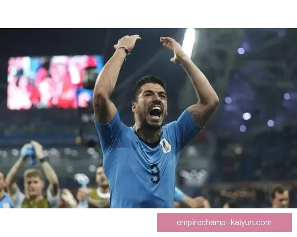 乌拉圭队边路速度持续提升，攻防转换效率增强